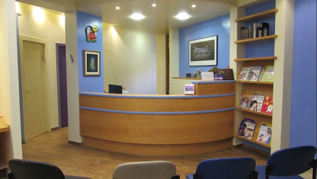 Dentists office in Town painted with high quality paint